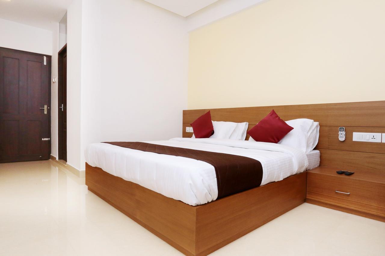 Hotel Ayodhya Residency Kozhikode Bagian luar foto